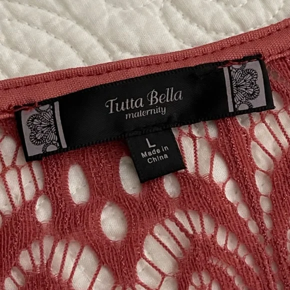 Tutta Bella Maternity Lace Top | Size Large - Picture 7 of 8